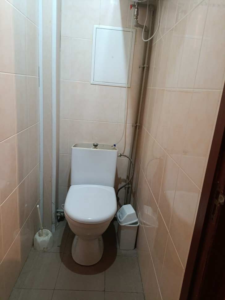 Продается 3-х комнатная квартира, ул. Коммунистическая, ориентир маг. "Лакомка", арт. 5016
