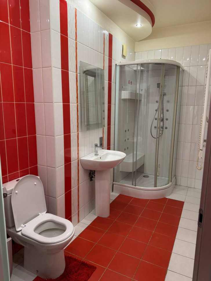 Сдается 3 - х комнатная квартира, ЖК Альтком, арт.311