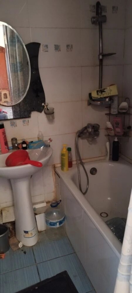 Продается 3 - х комнатная квартира, ул. Куйбышева, ориентир ЖД рынок, арт. 5650