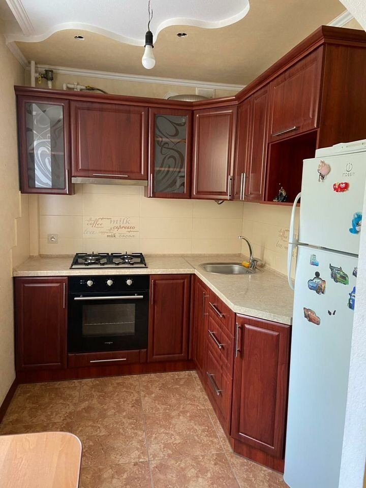 Продается 3 - х комнатная квартира, проспект Киевский д.62, арт. 4877