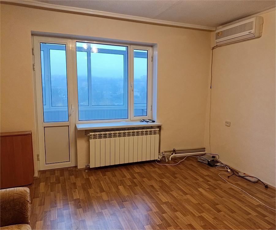 Продается 4 - х комнатная квартира, ул. Днепродзержинская дом 15, арт. 5025